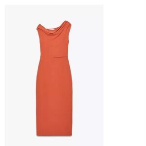 Chic Sleeveless Midi Dress in Orange